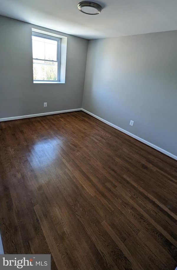 2969 Mallview Rd, Baltimore MD  21230-3317 exterior