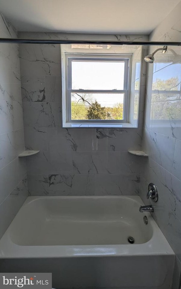 2969 Mallview Rd, Baltimore MD  21230-3317 exterior