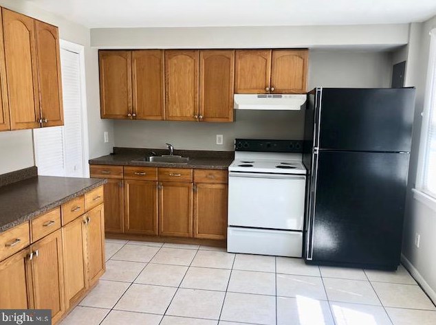 2829 Eastshire Dr, Baltimore MD  21230-3339 exterior