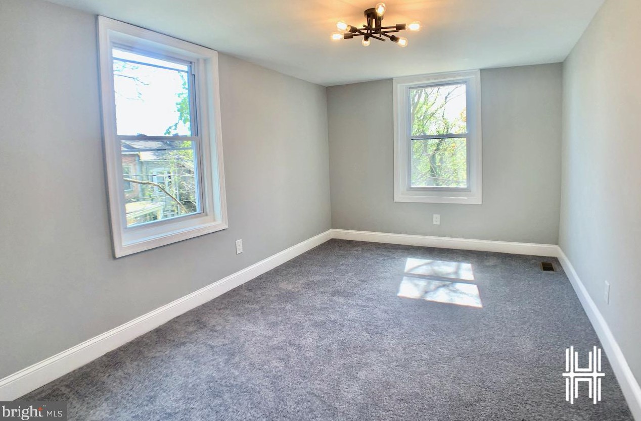 3900 Cottage Ave, Baltimore MD  21215-7012 exterior