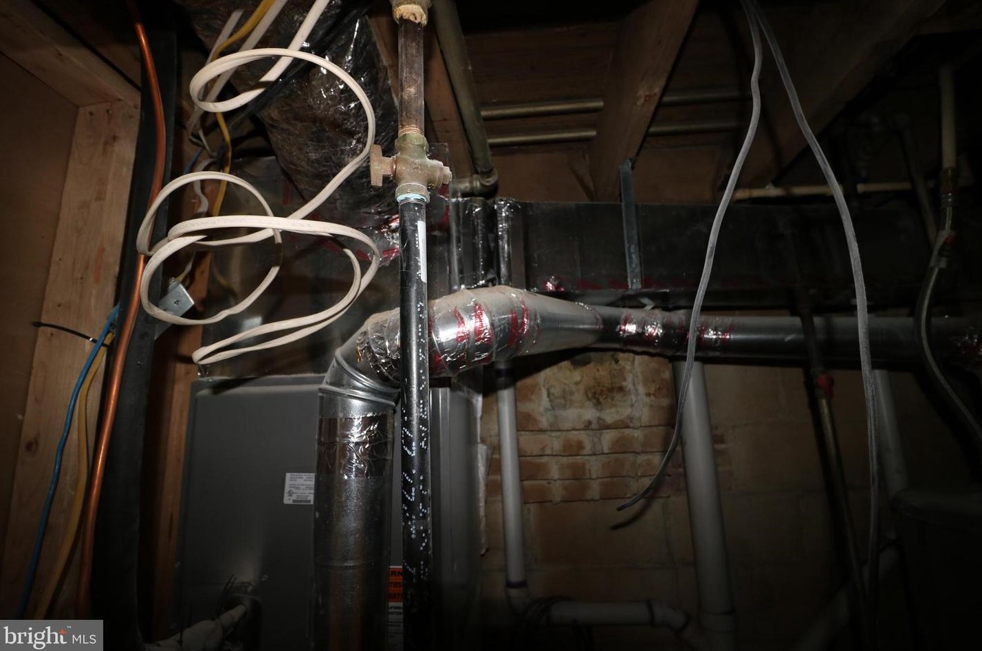 2624 Grogan Ave, Baltimore MD  21213-3708 exterior