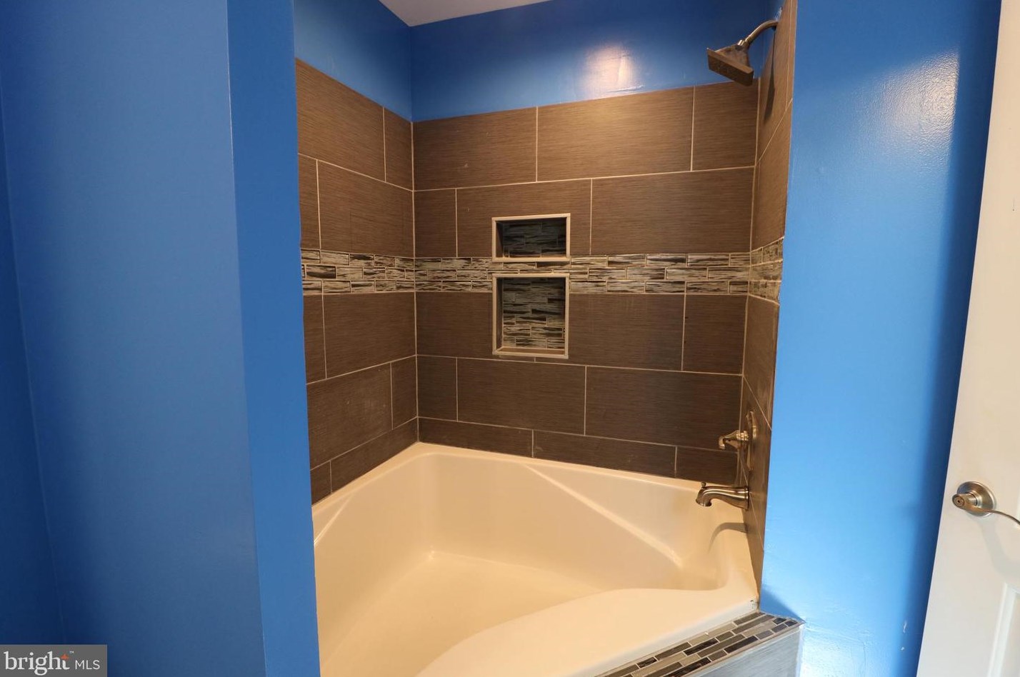 2624 Grogan Ave, Baltimore MD  21213-3708 exterior