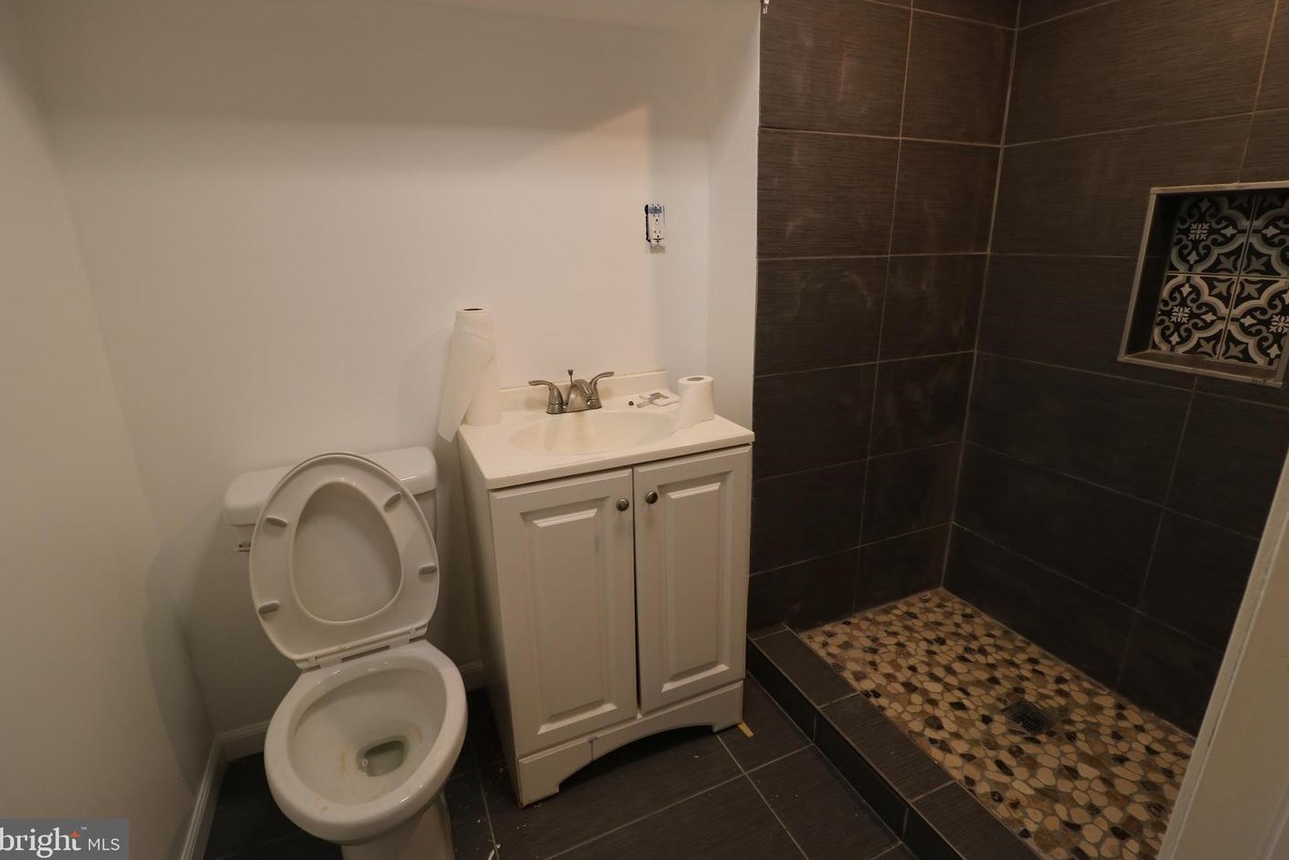 2624 Grogan Ave, Baltimore MD  21213-3708 exterior