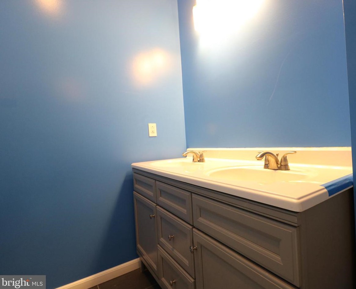 2624 Grogan Ave, Baltimore MD  21213-3708 exterior