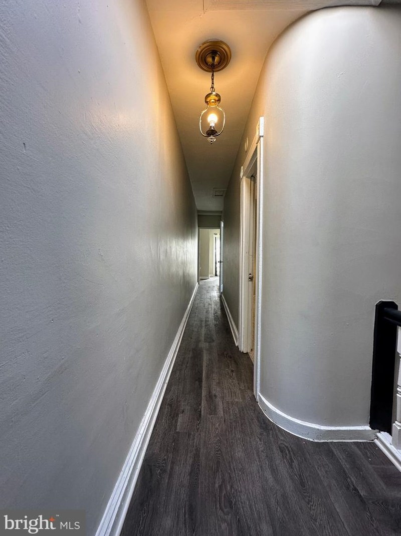 1005 Appleton St, Baltimore MD  21217-1102 exterior