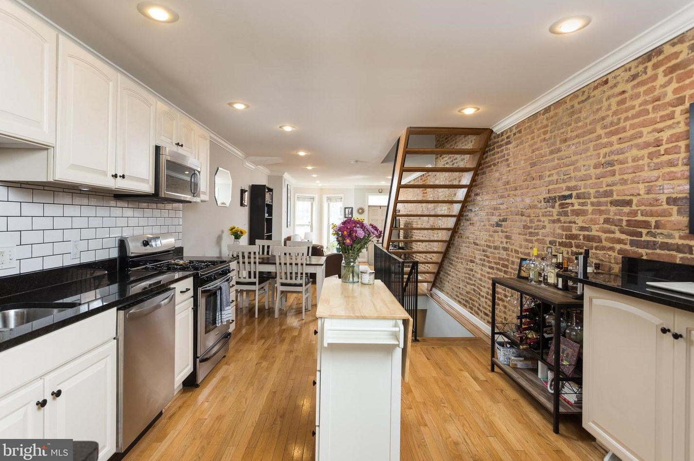 1805 Belt St, Baltimore MD  21230-4709 exterior