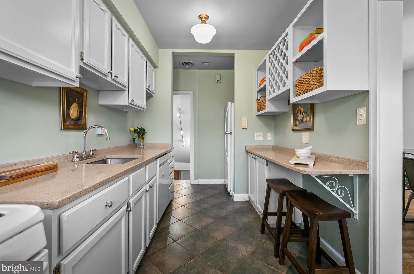 5008 Broadmoor Rd, Baltimore MD 21212-3809 exterior