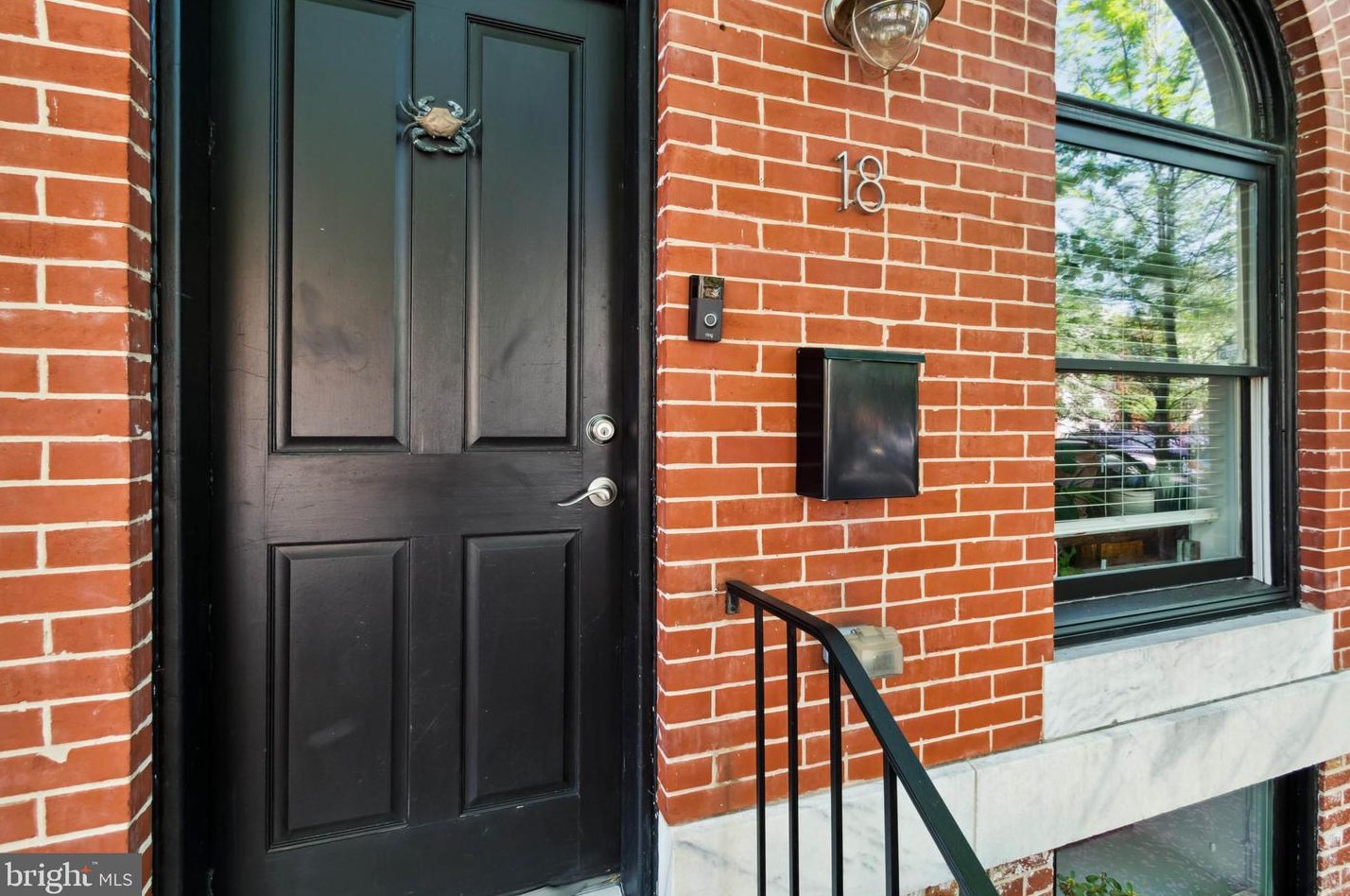 18 Potomac St, Baltimore MD  21224-1335 exterior
