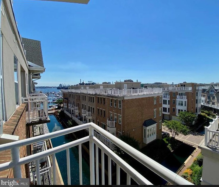 23 Pierside Dr, Baltimore MD  21230-5463 exterior