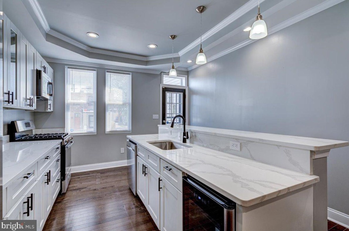 815 Collington Ave, Baltimore MD  21205-1606 exterior