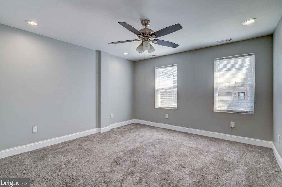 815 Collington Ave, Baltimore MD  21205-1606 exterior