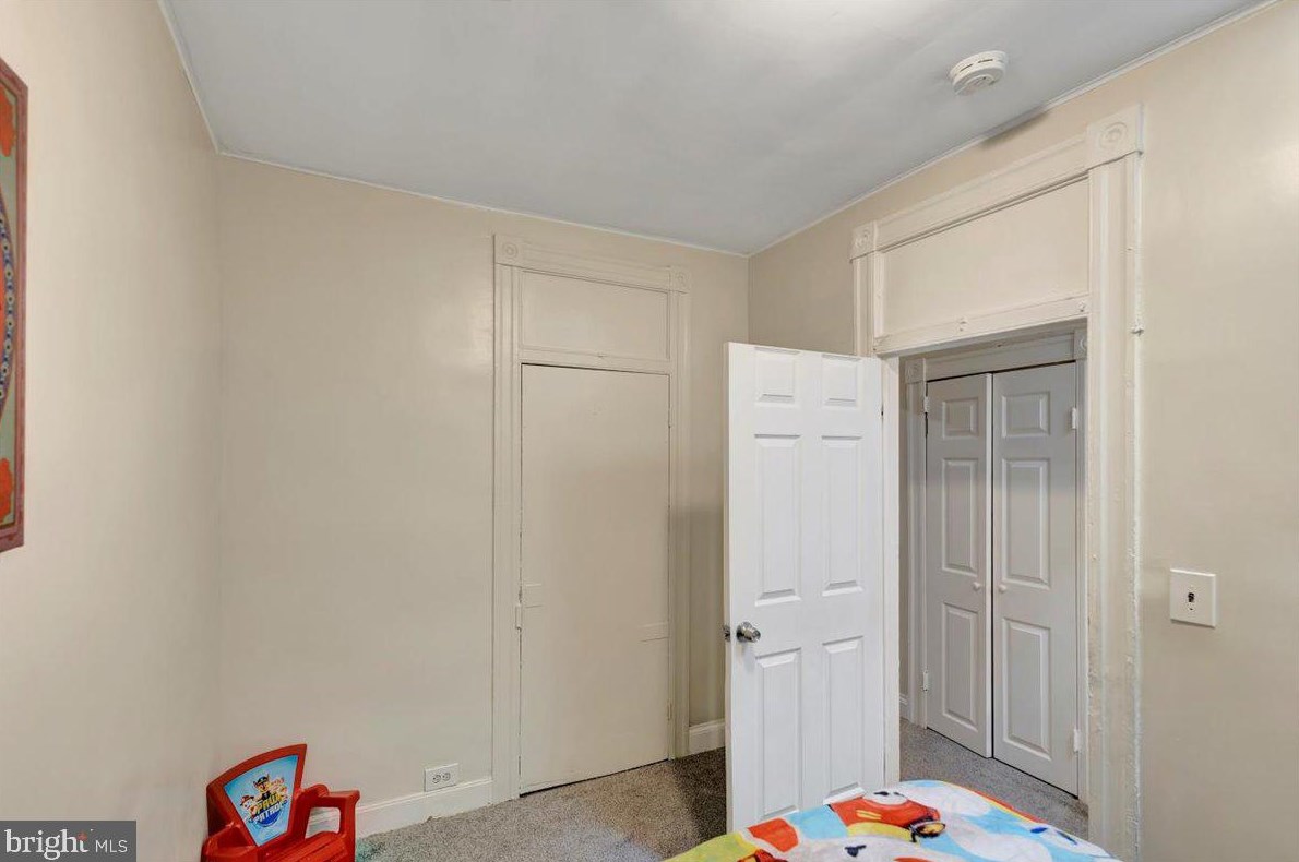 803 Montford Ave, Baltimore MD 21205-2523 exterior