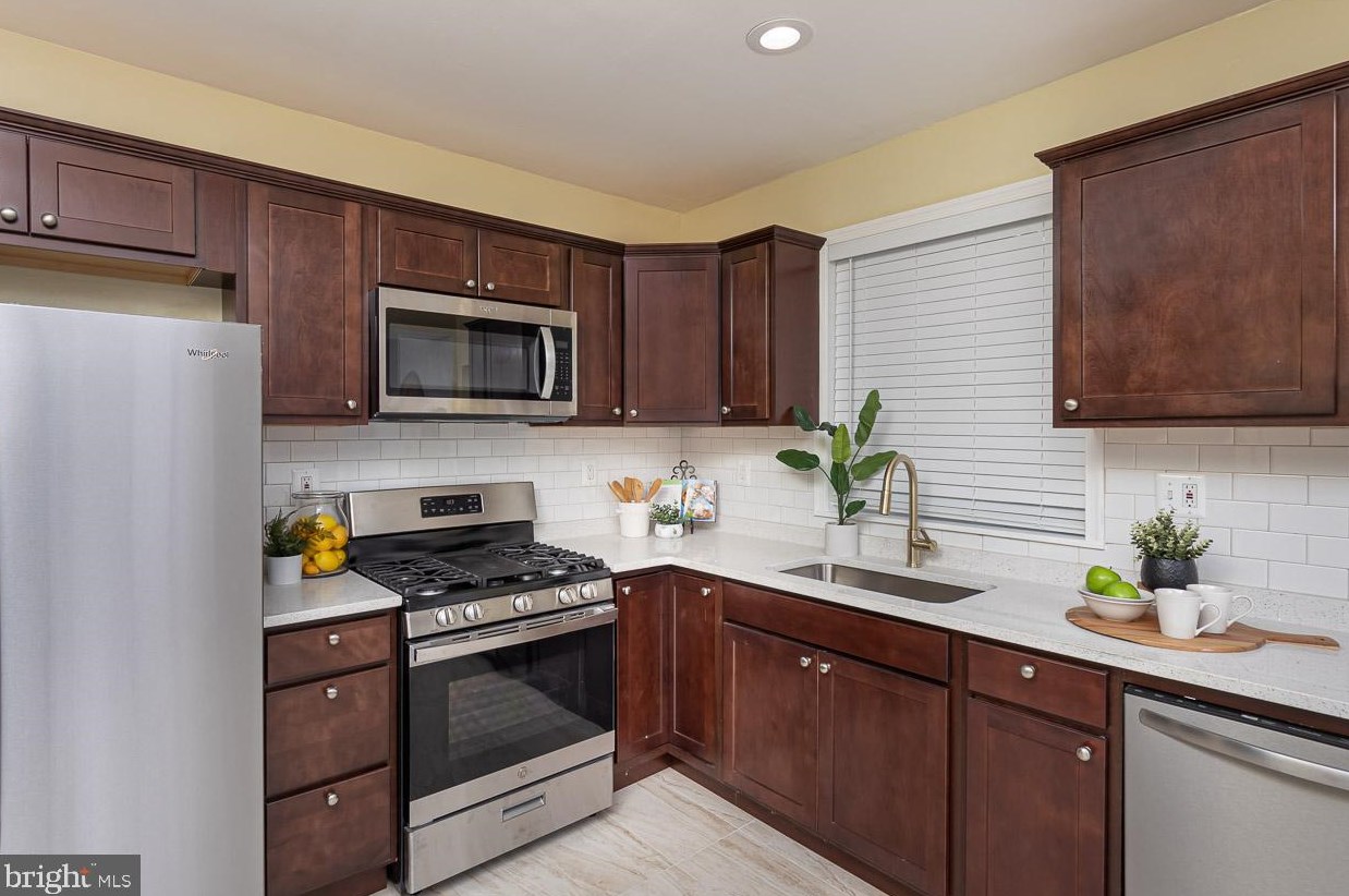 4406 Pall Mall Rd, Baltimore MD  21215-6908 exterior