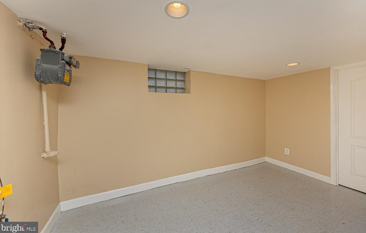 4406 Pall Mall Rd, Baltimore MD  21215-6908 exterior