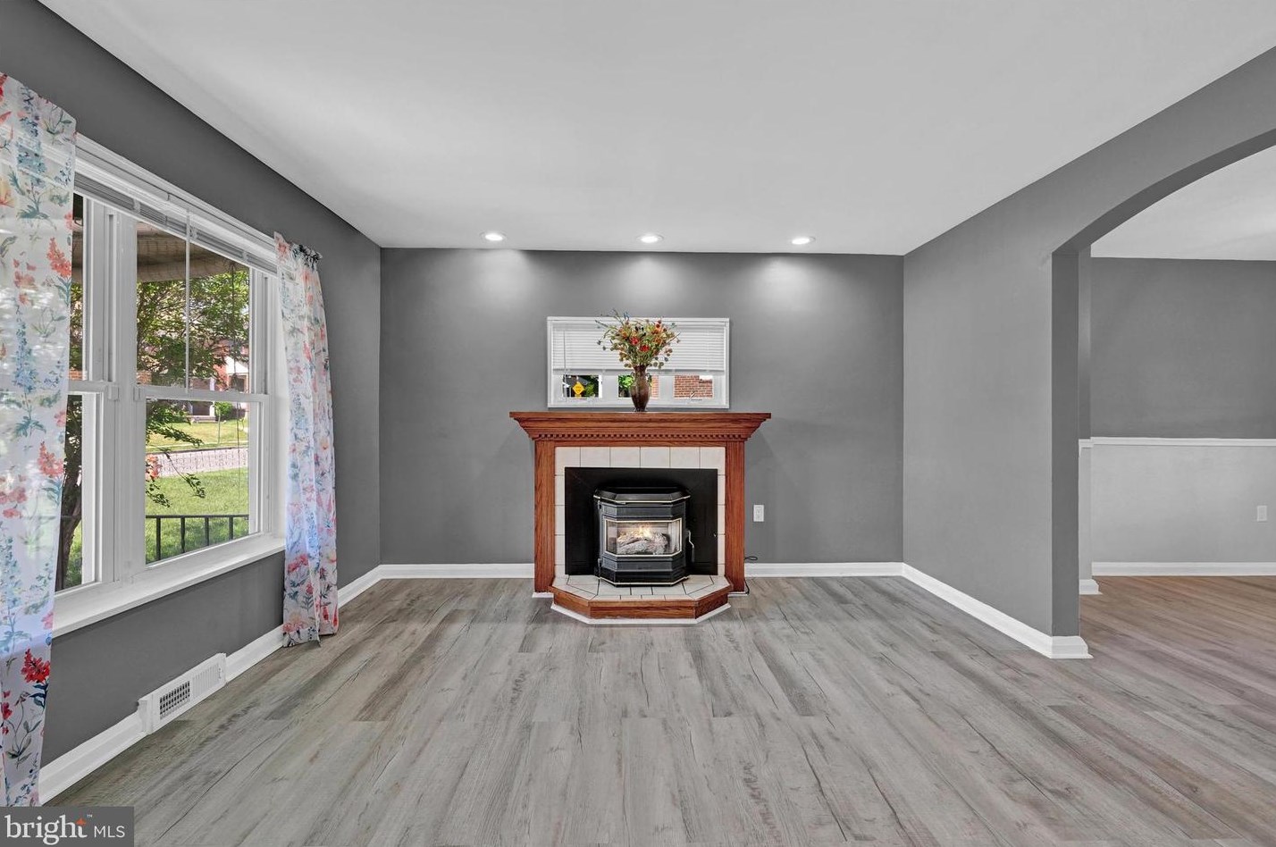 4706 Williston St, Baltimore MD  21229-4309 exterior