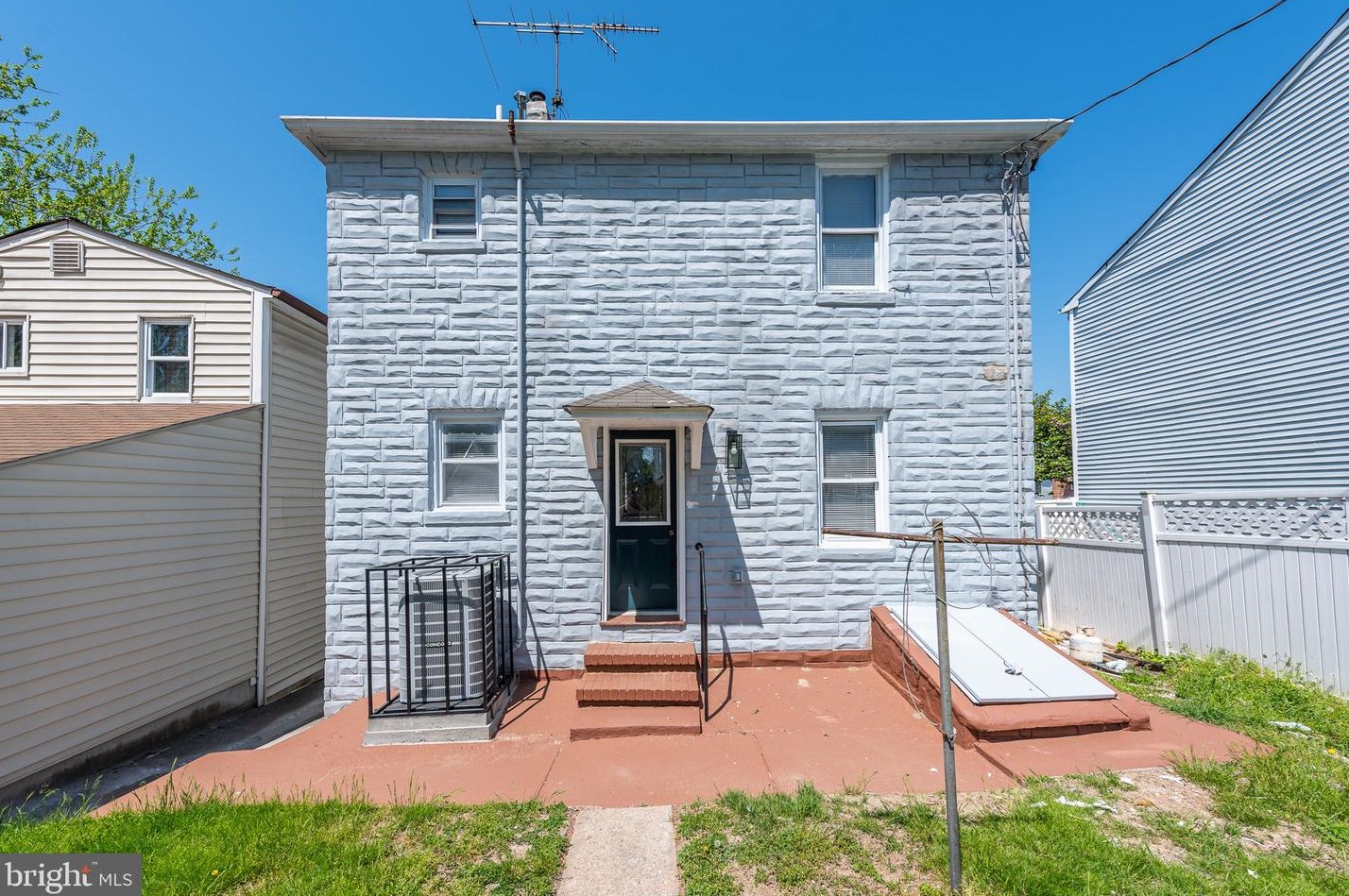 2503 Ridgely St, Baltimore MD  21230-3048 exterior