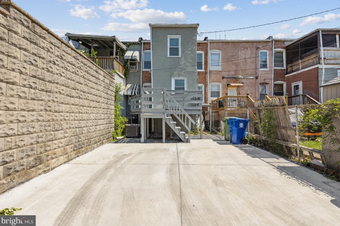 3918 Greenspring Ave, Baltimore MD  21211-1311 exterior