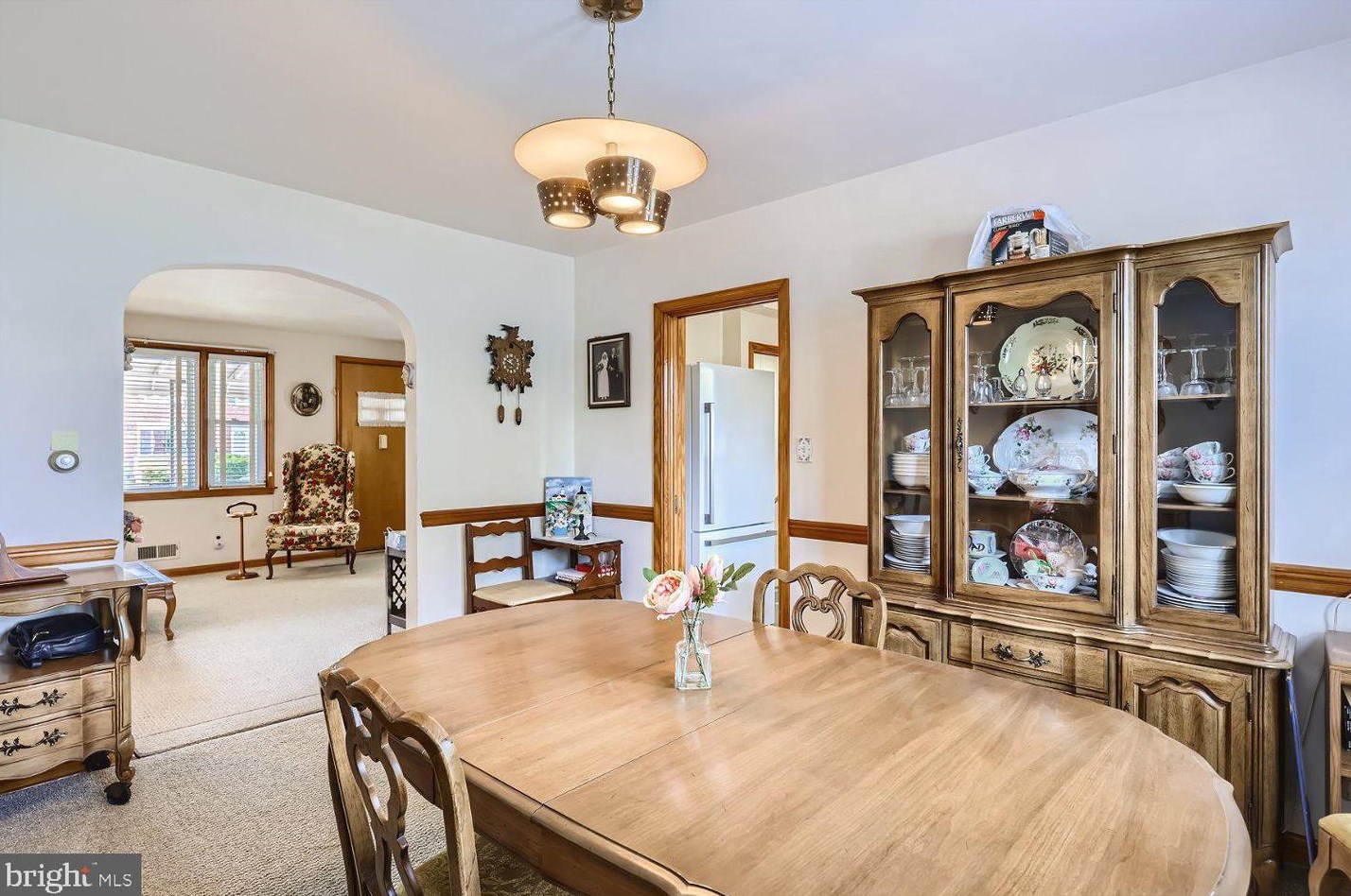 3552 Woodring Ave, Baltimore MD  21234-7917 exterior