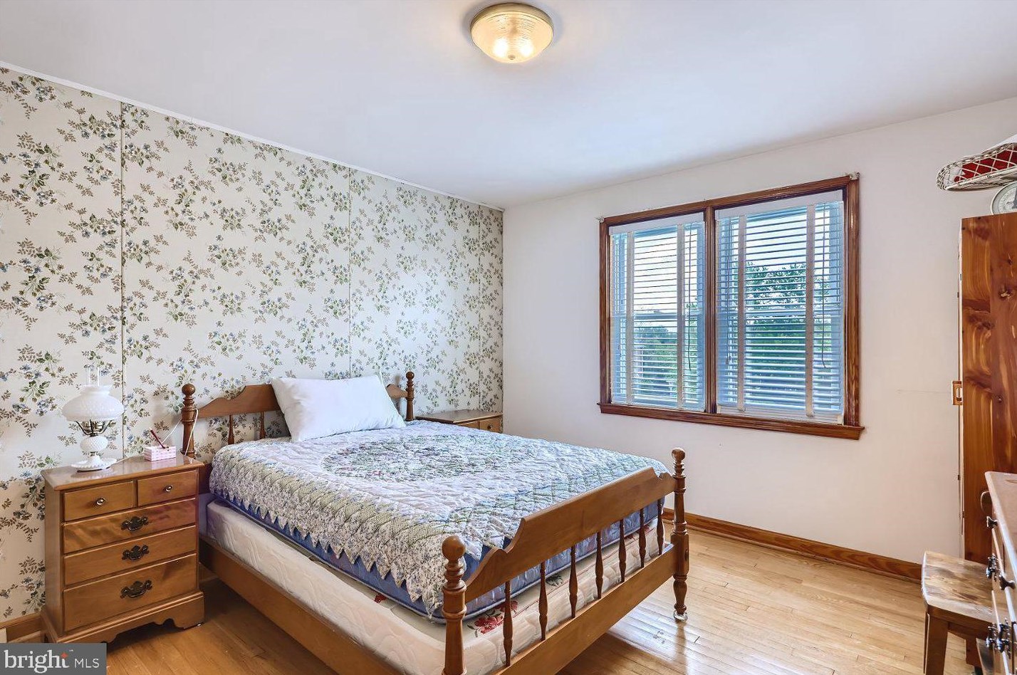 3552 Woodring Ave, Baltimore MD  21234-7917 exterior