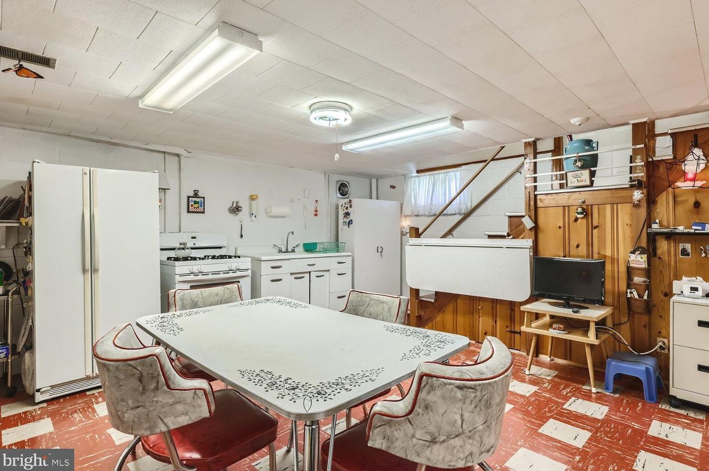 3552 Woodring Ave, Baltimore MD  21234-7917 exterior