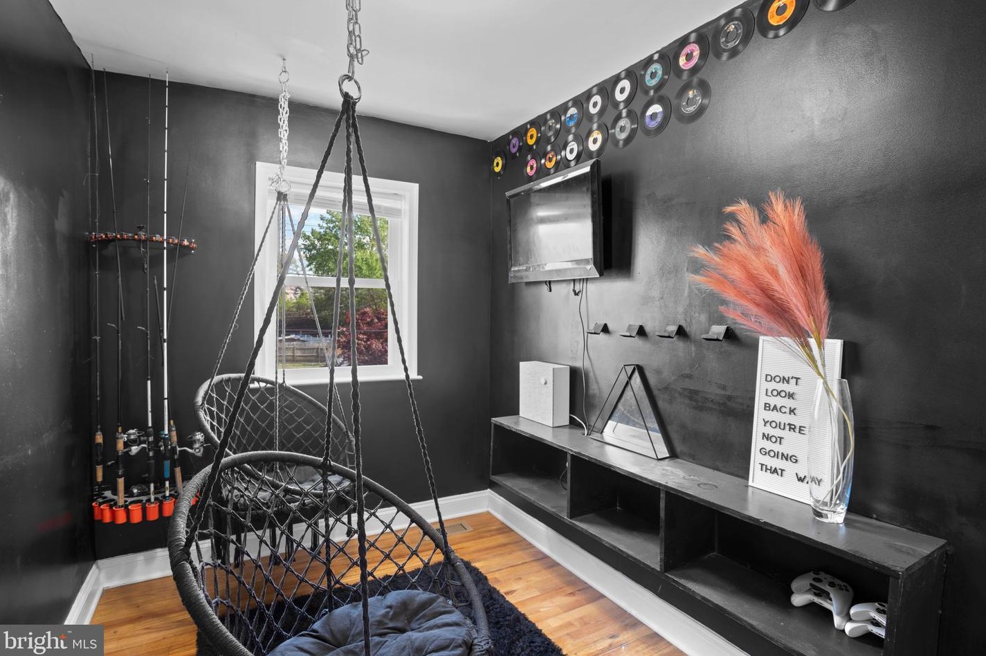 2907 Grantley Ave, Baltimore MD  21215-6614 exterior