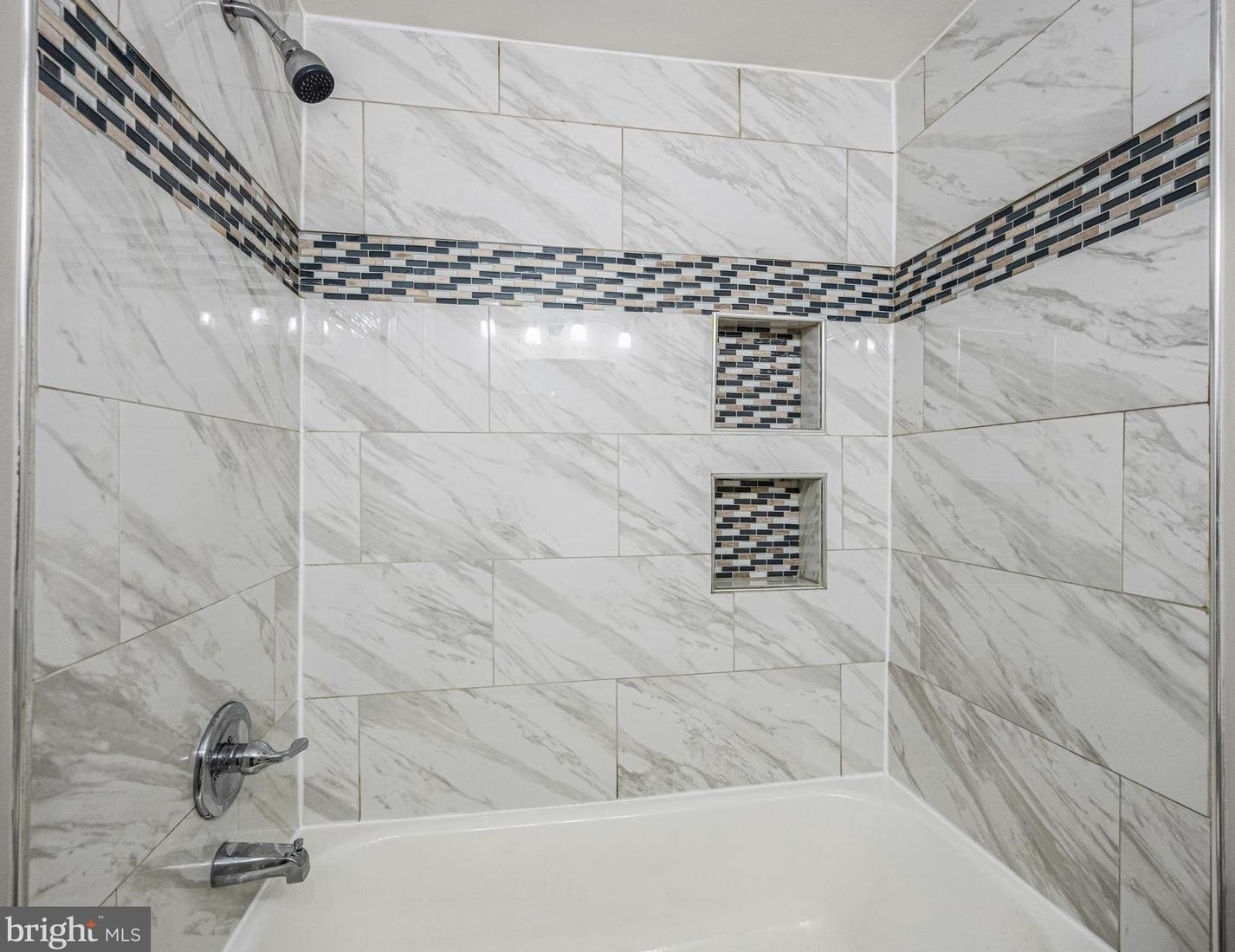 415 Annabel Ave, Baltimore MD  21225-1851 exterior