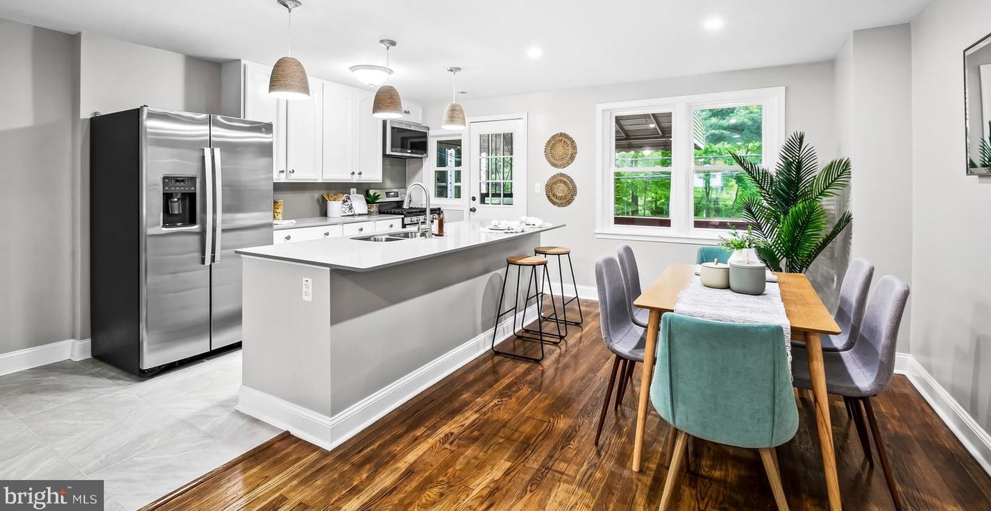 4571 Derby Manor Dr, Baltimore MD  21215-6538 exterior