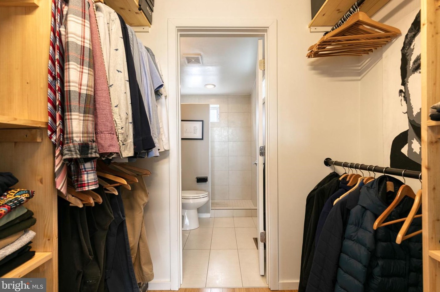 2813 Remington Ave, Baltimore MD  21211-2926 exterior