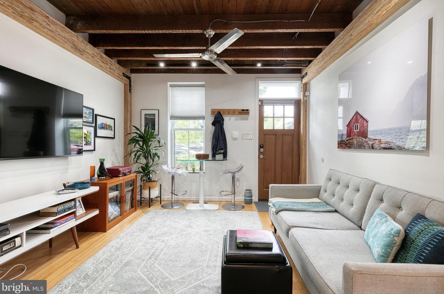 2813 Remington Ave, Baltimore MD  21211-2926 exterior