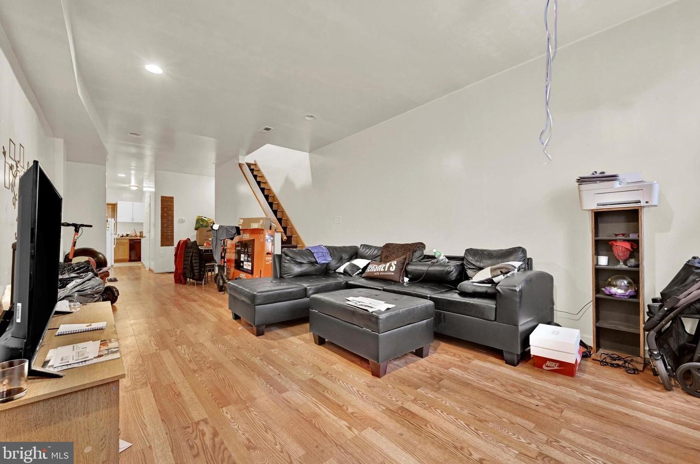 2017 Hoffman St, Baltimore MD  21213-3211 exterior