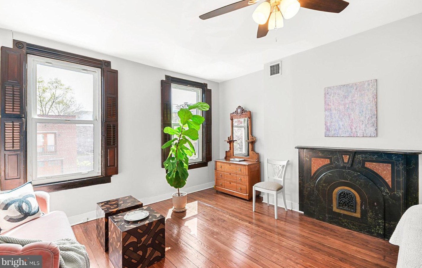 122 Collington Ave, Baltimore MD  21231-1635 exterior