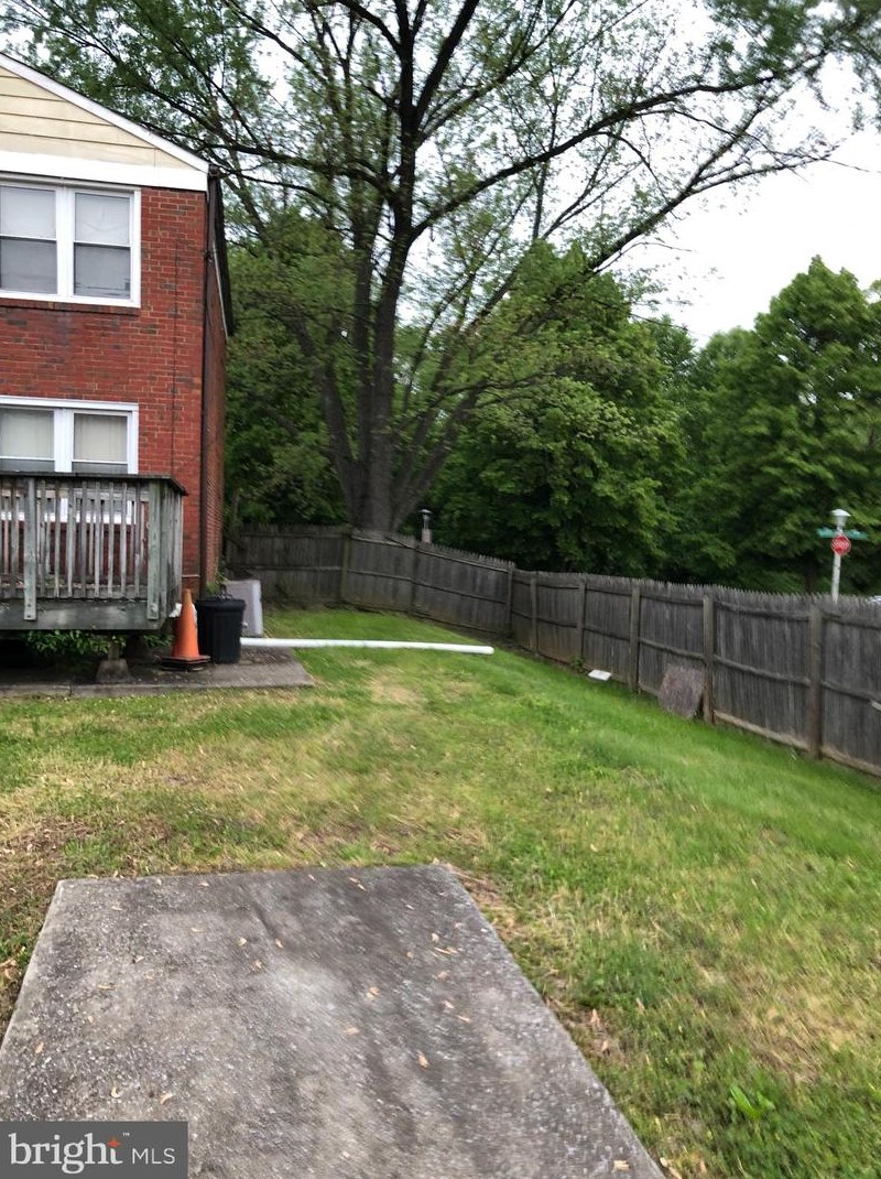 5461 Moores Run Dr, Baltimore MD  21206-3702 exterior