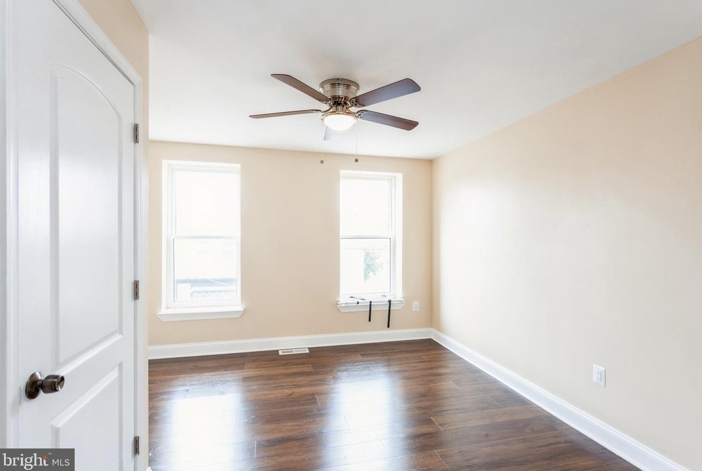 2602 Oliver St, Baltimore MD  21213-3740 exterior