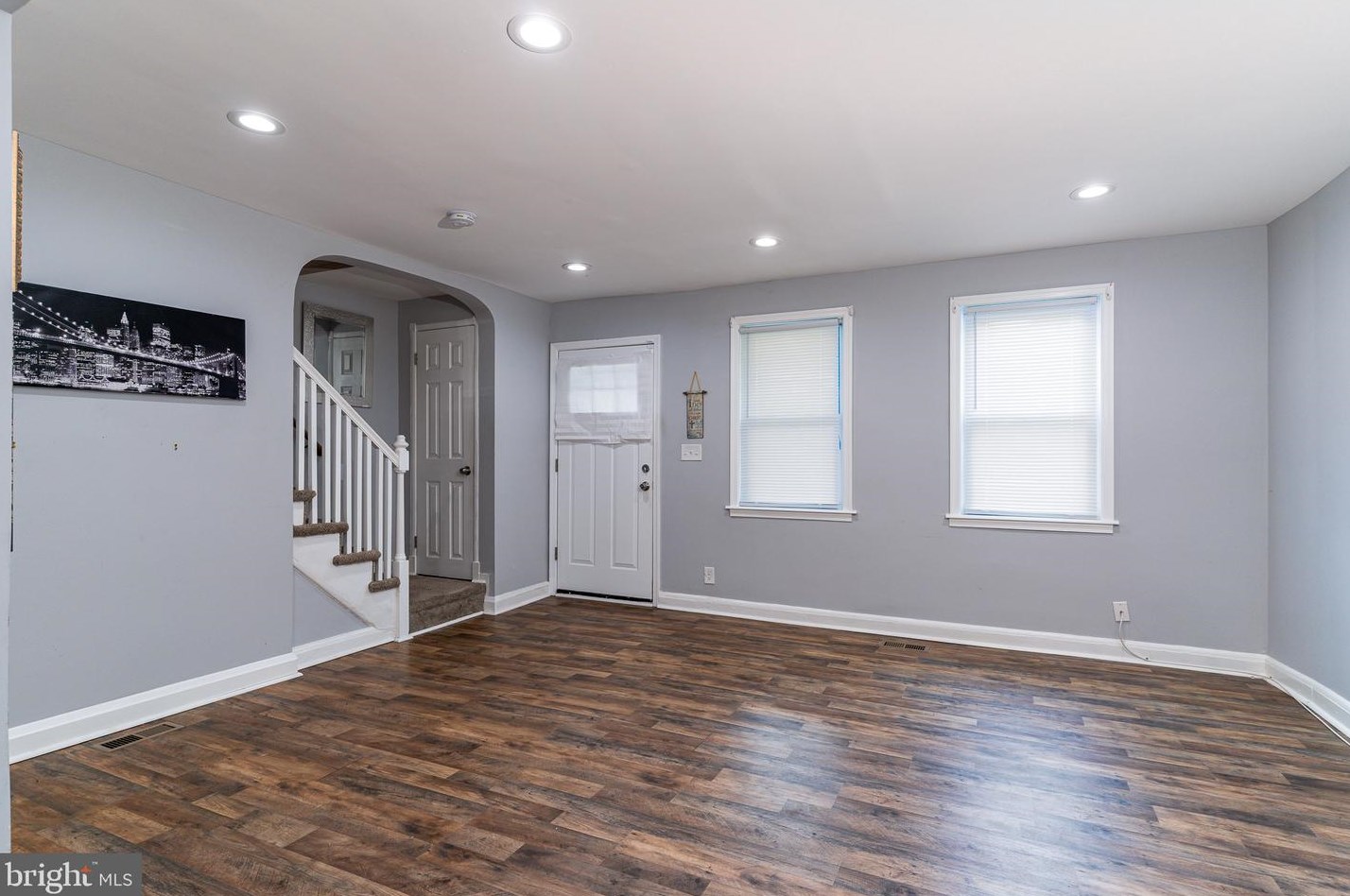 1015 Lyndhurst St, Baltimore MD  21229-1925 exterior