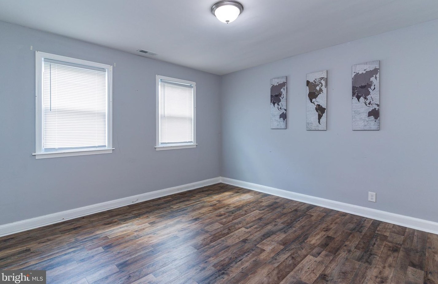 1015 Lyndhurst St, Baltimore MD  21229-1925 exterior