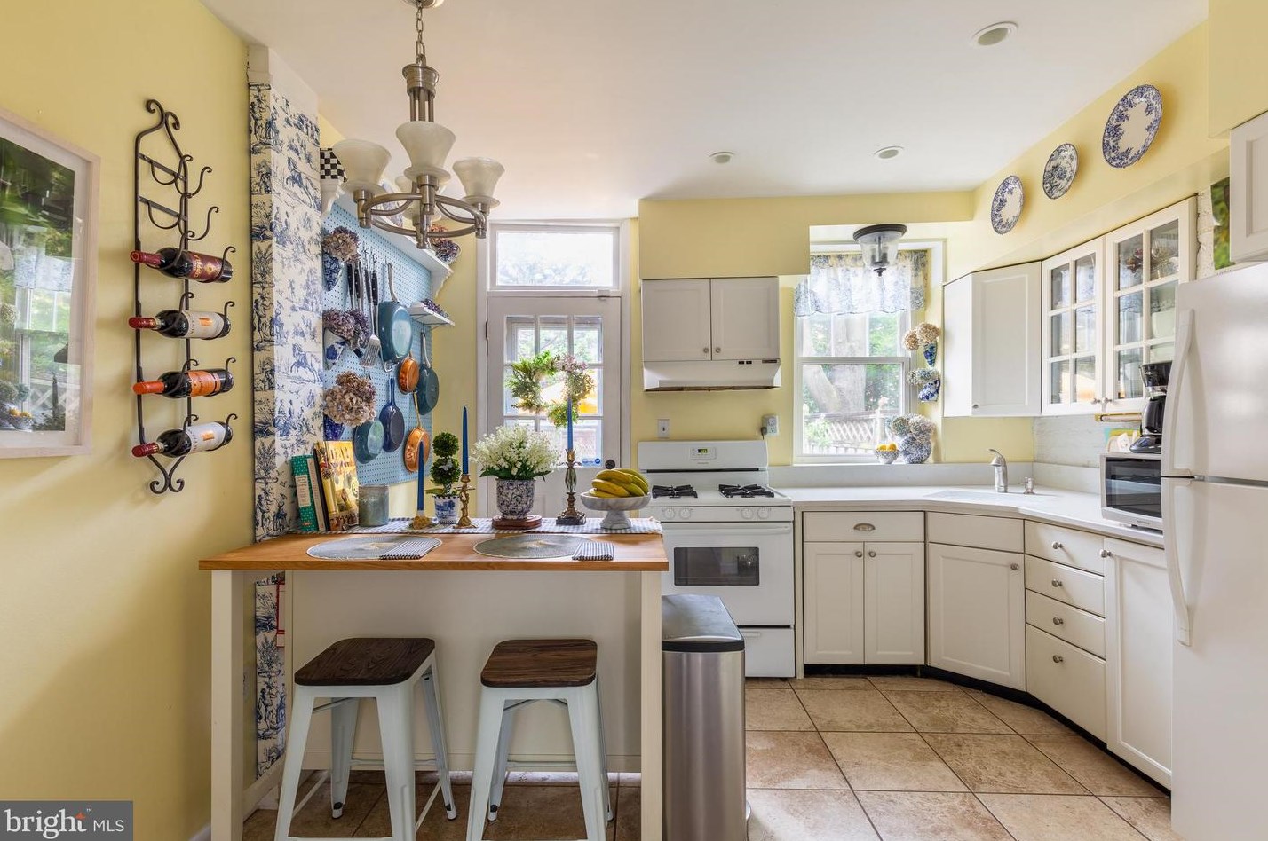 208 Churchill St, Baltimore MD 21230-3907 exterior