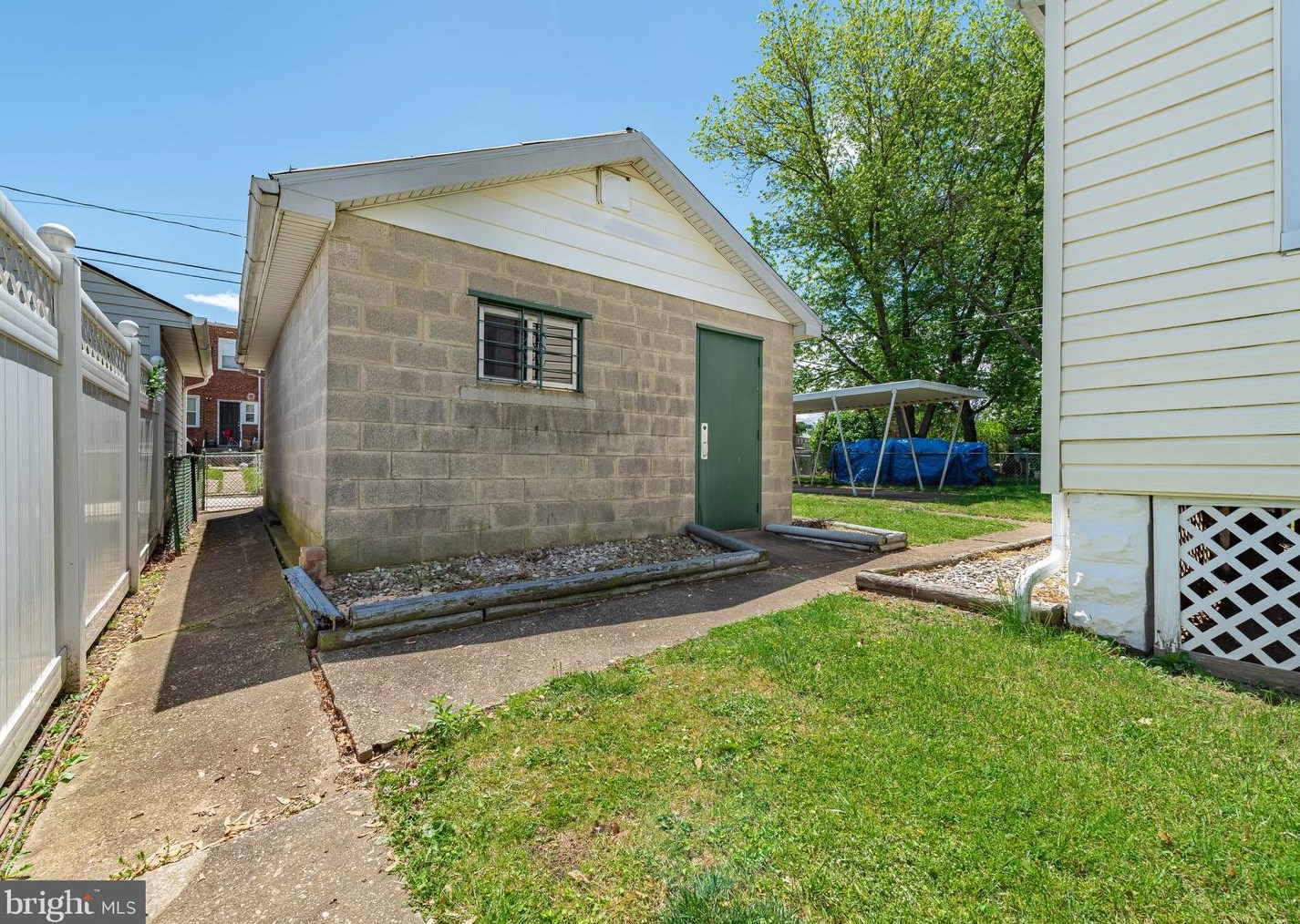 6607 Danville Ave, Baltimore MD 21224-6228 exterior