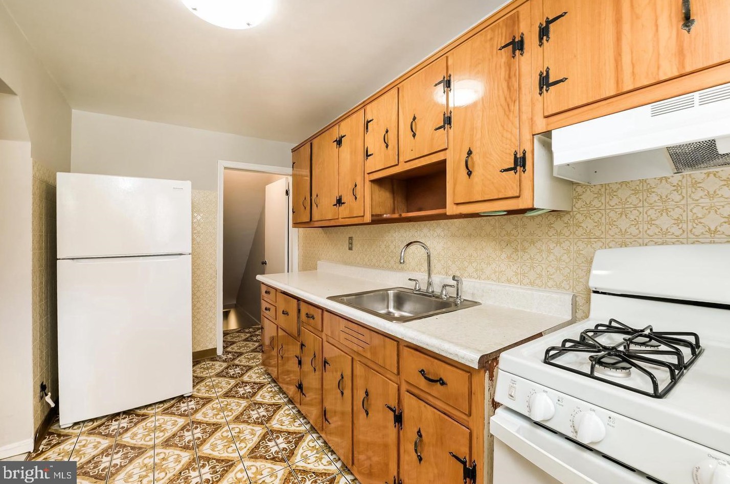 822 Umbra St, Baltimore MD  21224-4611 exterior