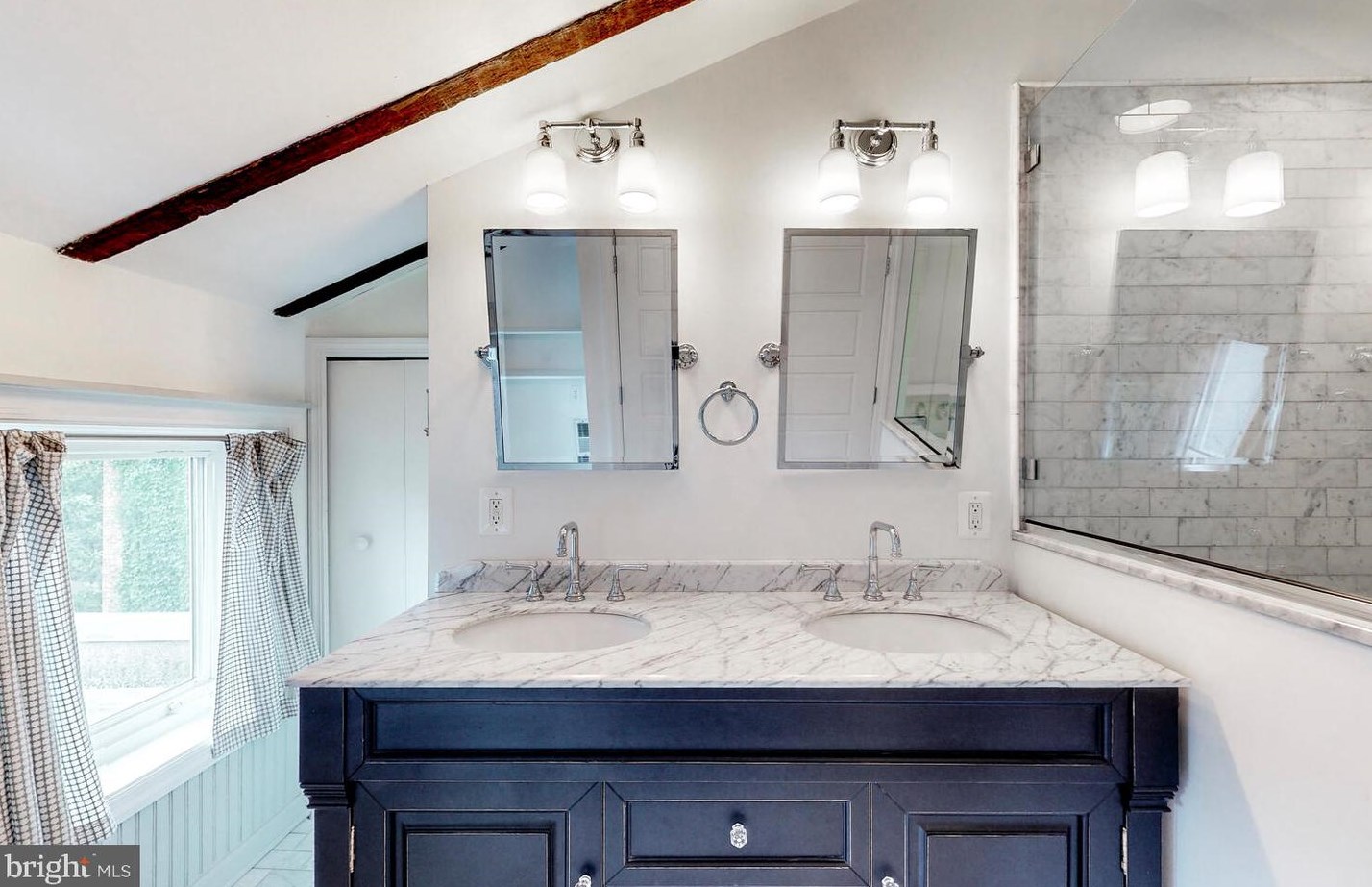 128 Lee St, Baltimore MD  21201-2421 exterior