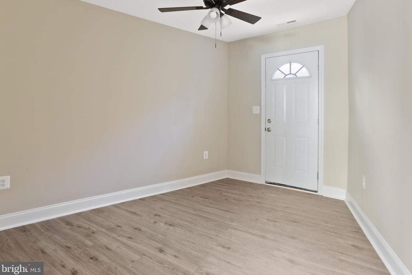 321 Loneys Ln, Baltimore MD  21224-1341 exterior