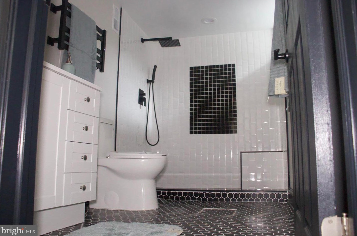 5734 Jonquil Ave, Baltimore MD 21215-3510 exterior