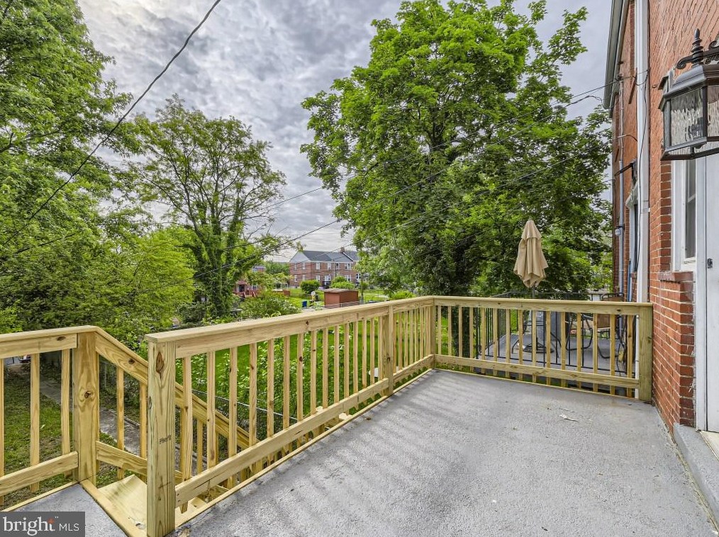 5939 Leith Walk, Baltimore MD  21239-2221 exterior