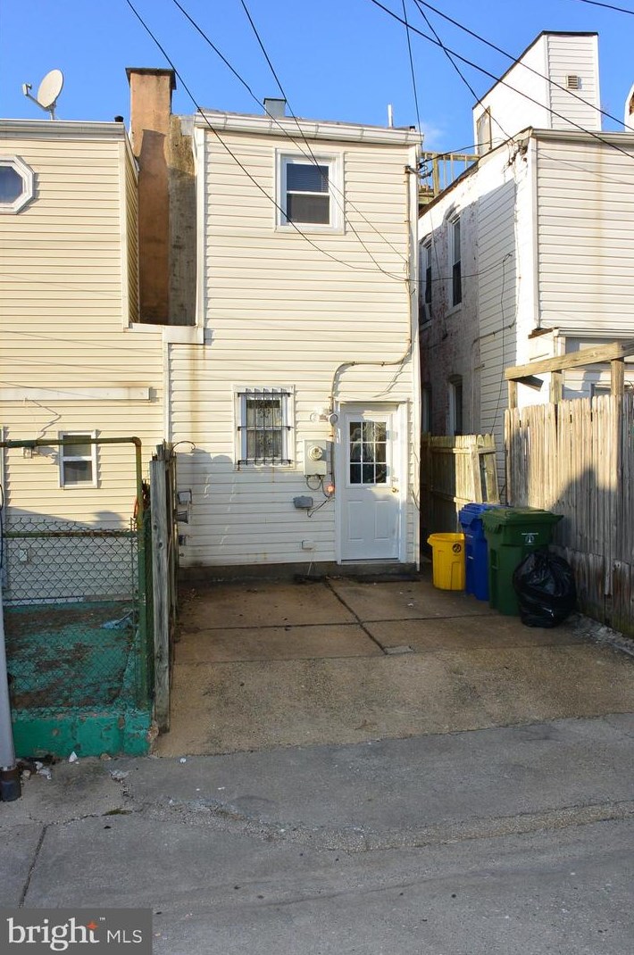 123 Clement St, Baltimore MD  21230-4510 exterior