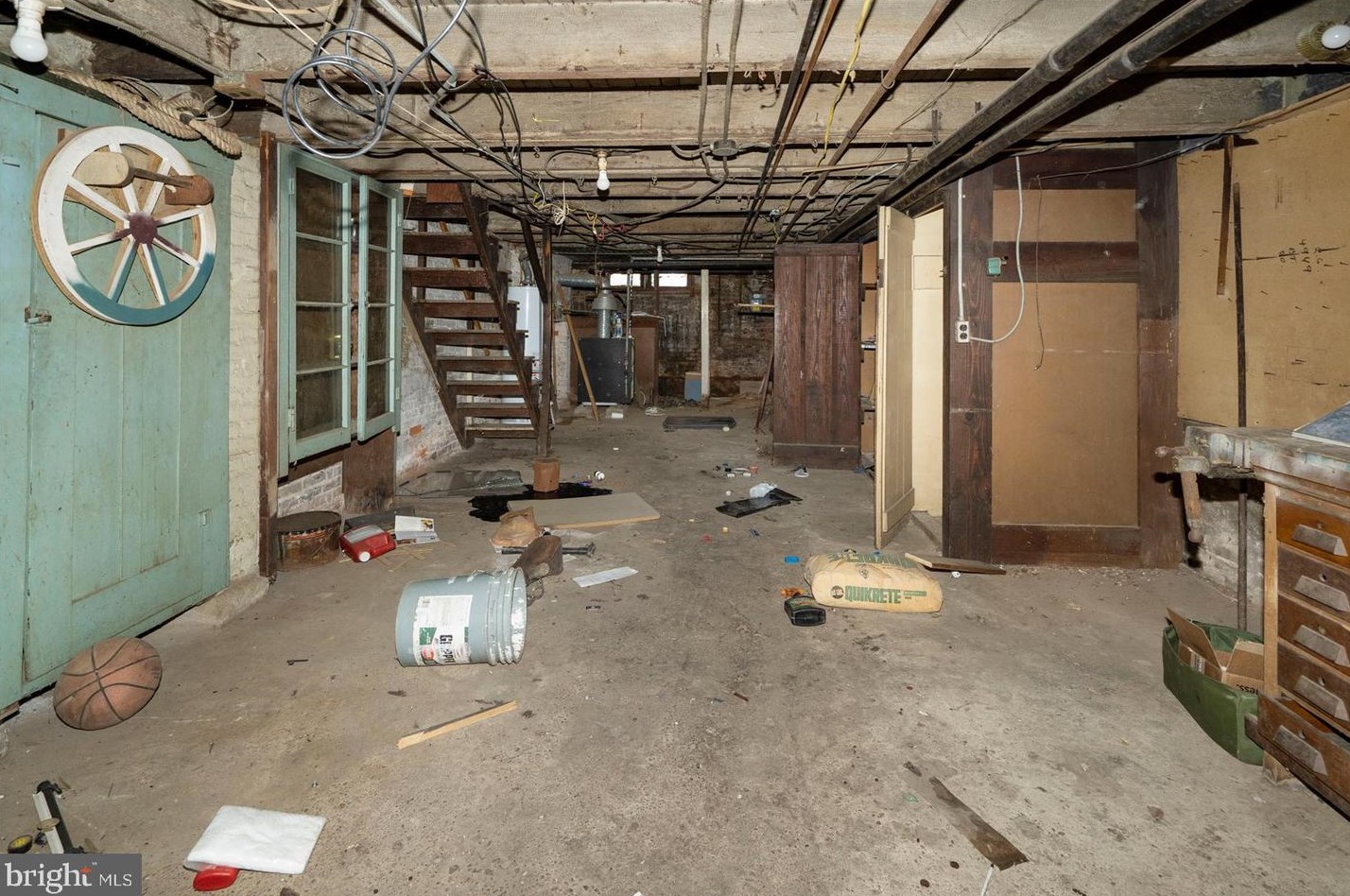 430 Highland Ave, Baltimore MD  21224-1443 exterior