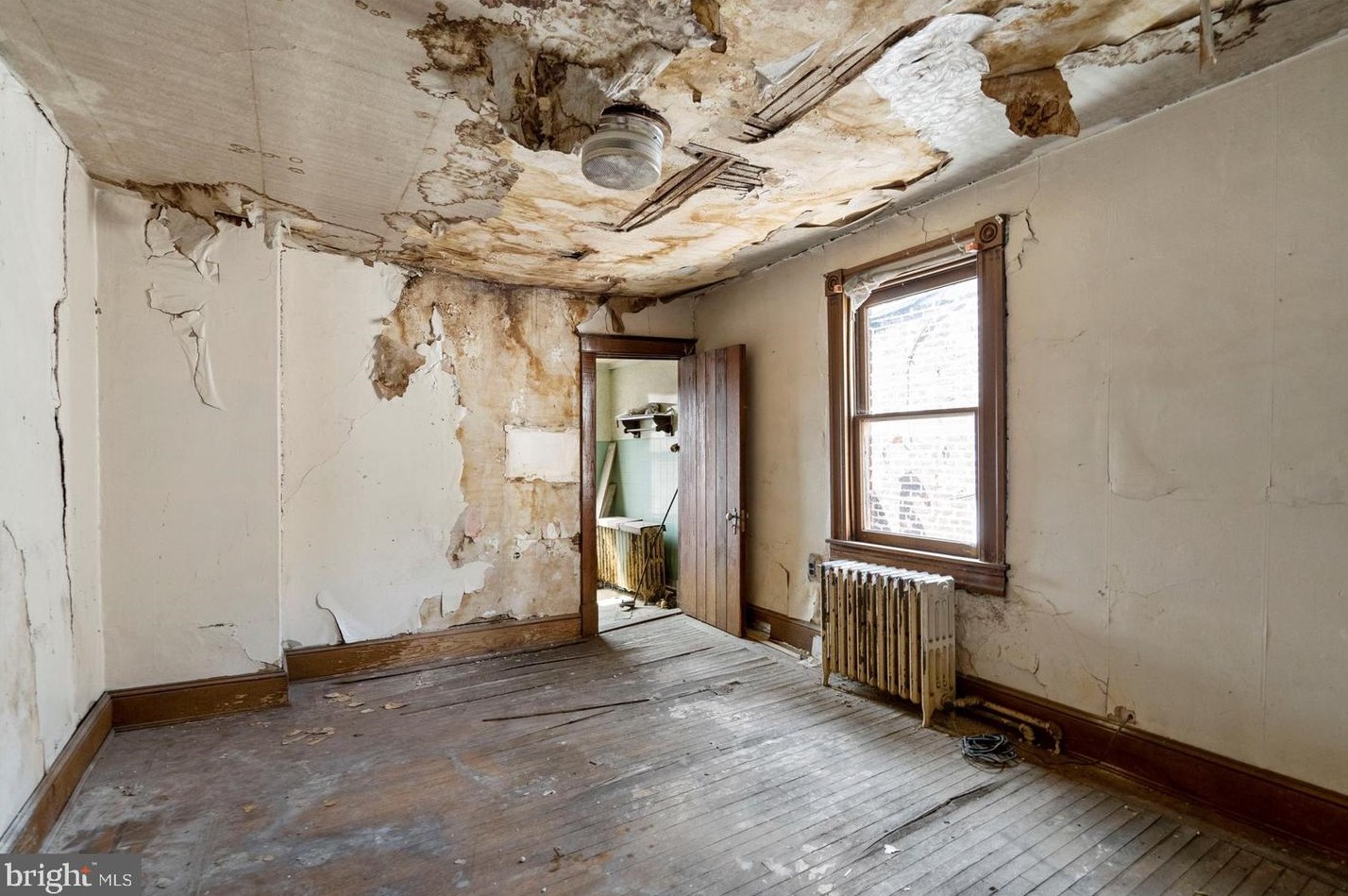 430 Highland Ave, Baltimore MD  21224-1443 exterior