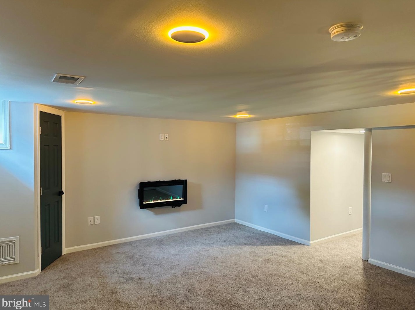 1409 Stonewood Rd, Baltimore MD  21239-3904 exterior