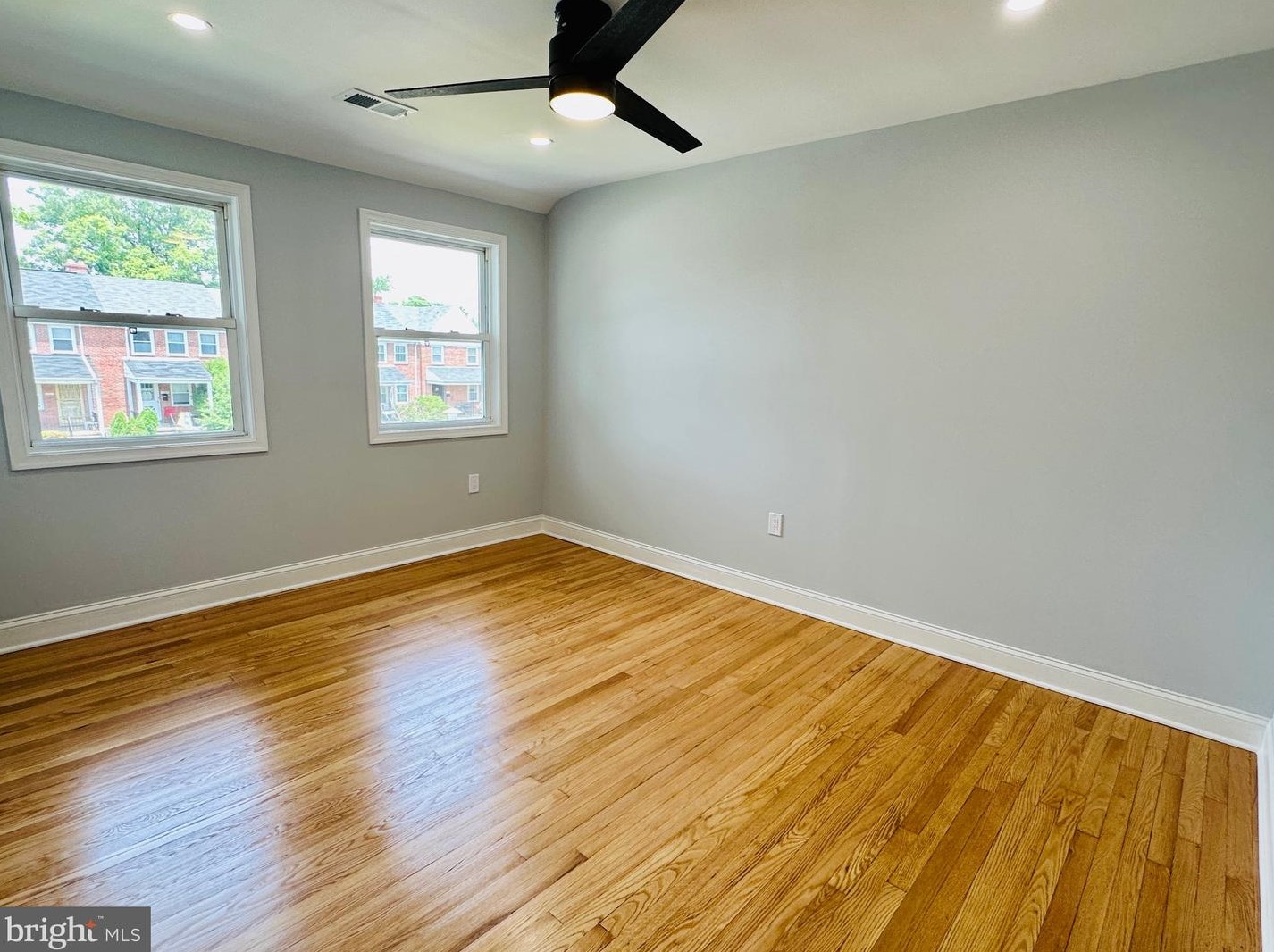 1409 Stonewood Rd, Baltimore MD  21239-3904 exterior