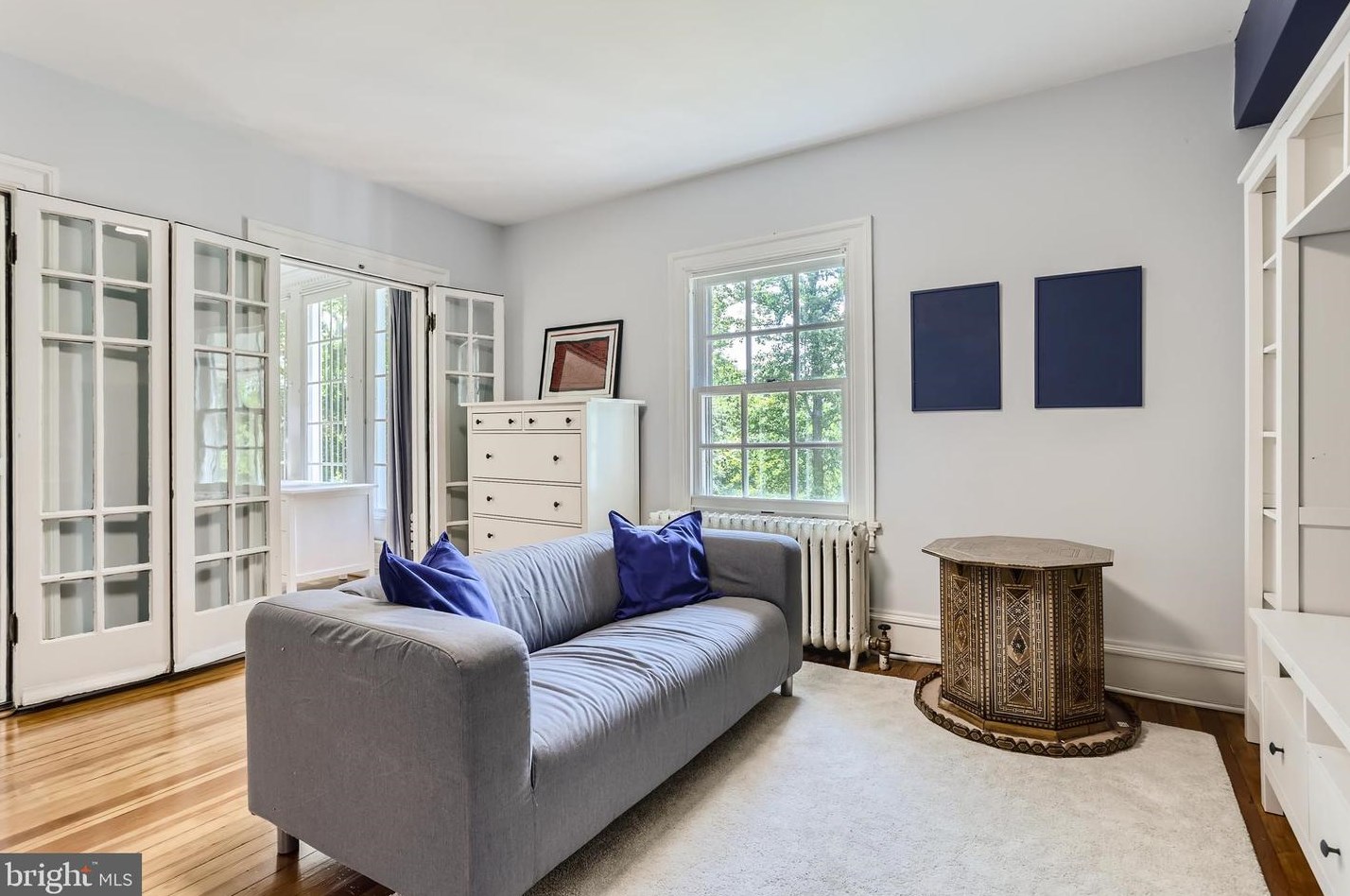 14 Edgevale Rd, Baltimore MD  21210-2253 exterior