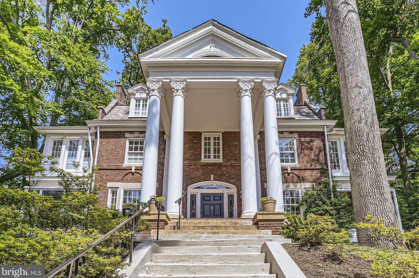 14 Edgevale Rd, Baltimore MD  21210-2253 exterior