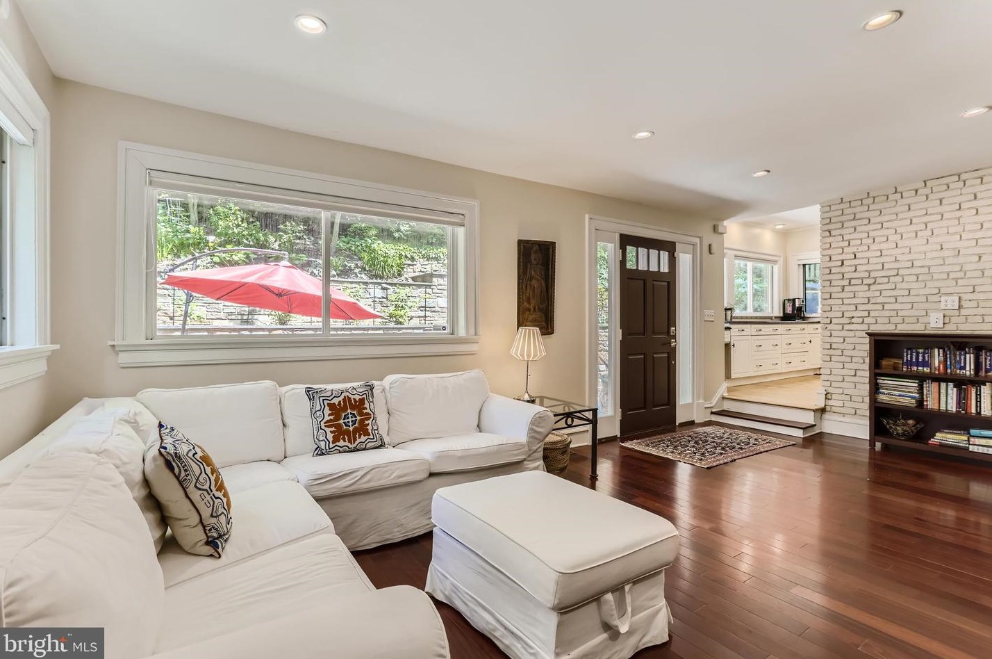 14 Edgevale Rd, Baltimore MD  21210-2253 exterior